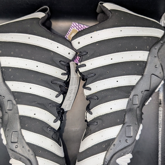 Reebok "Big Hurt" Frank Thomas Trainers in a *Rare Size* - Picture 7 of 7